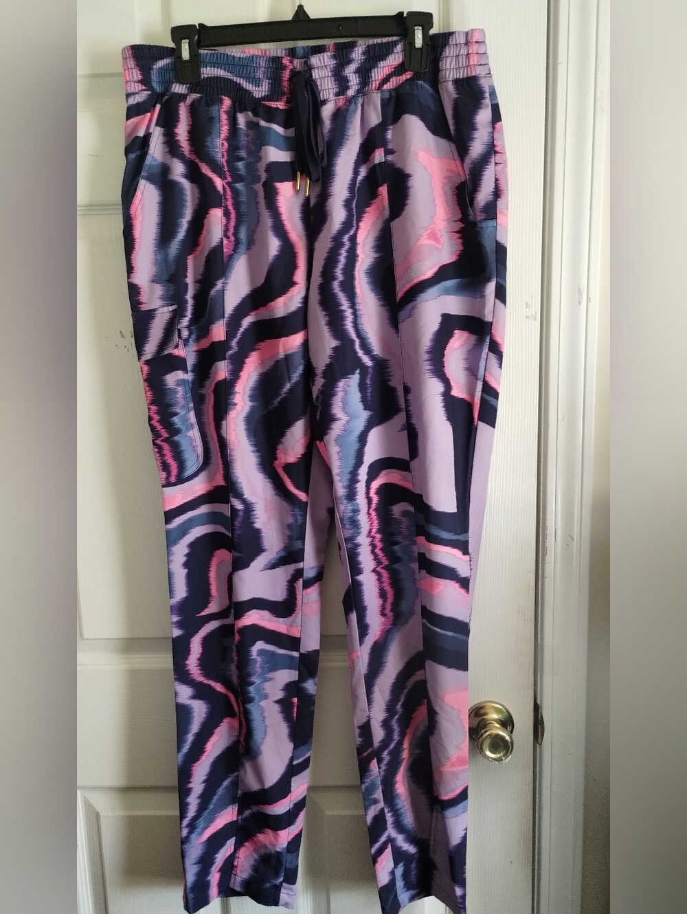 Tek Gear Lavender and Pink Abstract Print Cargo Active Wear Pants